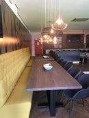 Luxe wandbank op maat met hoge rugleuning