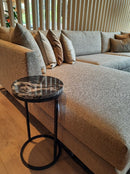 Bij zet tafel op maat